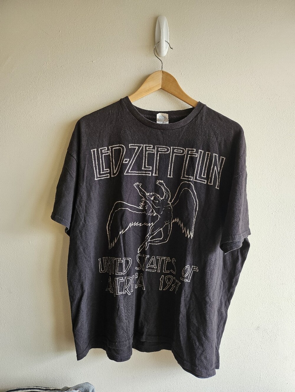 Black Led Zeppekin Tour T-shirt